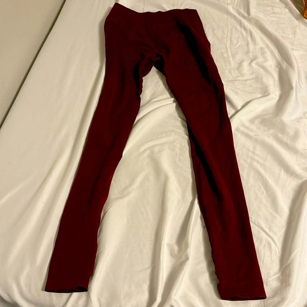 Alphalete leggings burgundy